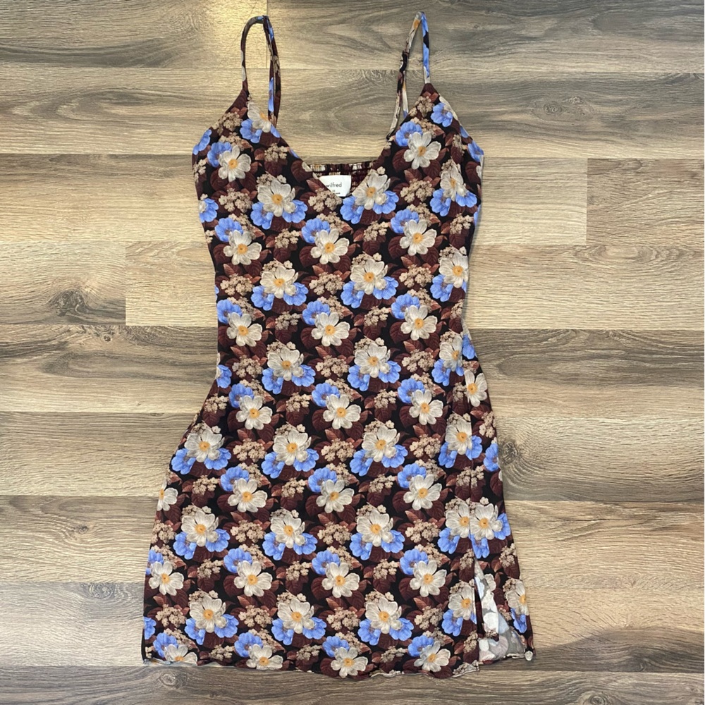 Aritzia Wilfred Floral Mini Dress